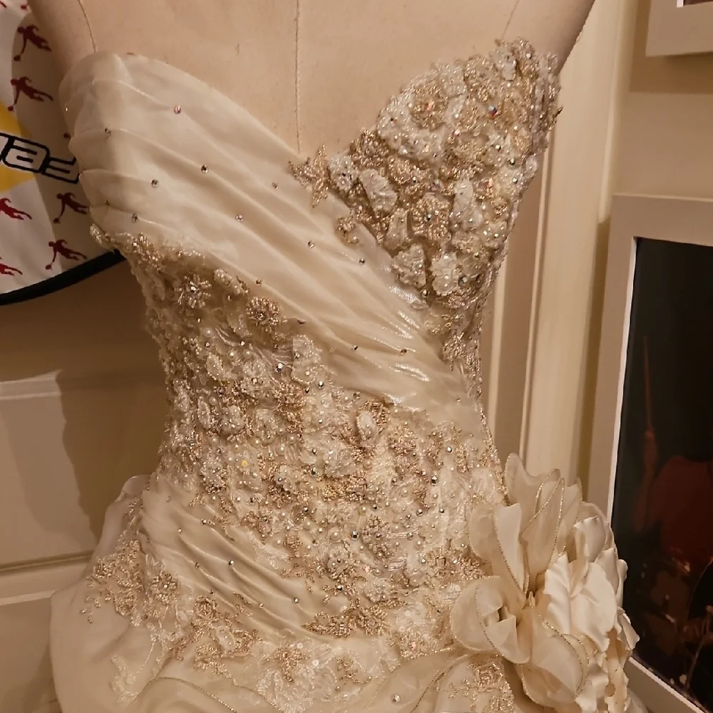 Commissioned Gown Hand Crafted Strapless White Floral Dress - Picture 15 of 17
